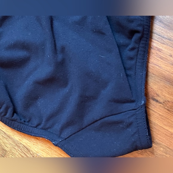 Ivivva Leotard, Black, Big Girl 10, USED - Picture 10 of 11